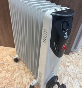 1-1-270625-1-Radiador Aceite Fm Rw25 Blanco 2000w