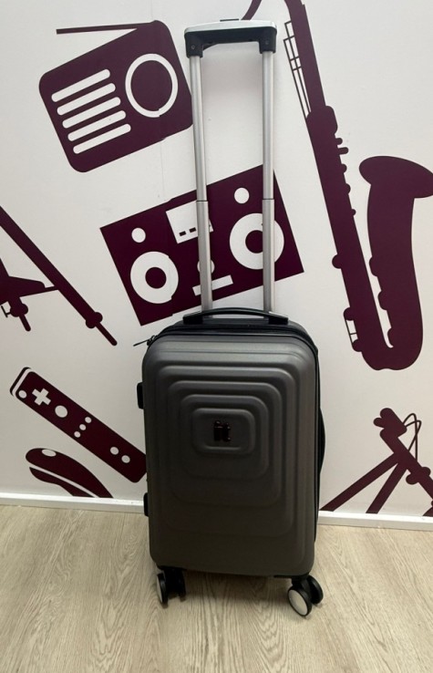 9-9-76591-2-Maleta Viaje It Gris 