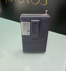 8-8-77019-1-Radio portátil Indin BC-r60 am fm 2