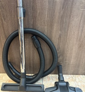 1-1-270662-1-Aspirador Trineo Bluesky Bvc16blp-17 700W 2