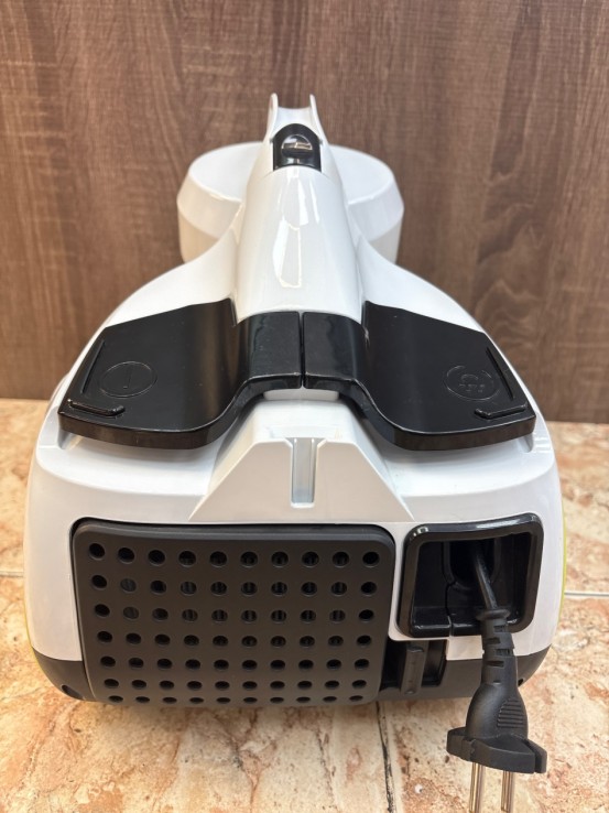 1-1-270662-3-Aspirador Trineo Bluesky Bvc16blp-17 700W