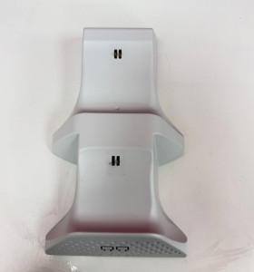 7-7-86063-1-Accesorio Xbox 360 Base De Carga 2