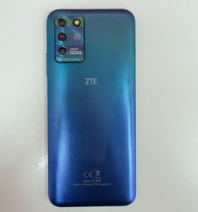 7-7-84460-1-Smartphone Zte Blade V30 Vita 2