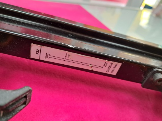 6-6-167968-4-Clavadora Neumatica BM F32