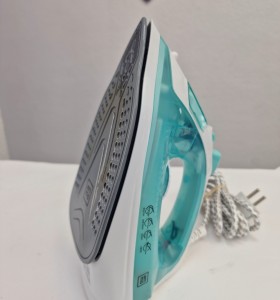 1-1-270690-1-Plancha Vapor Emma 2200W 2