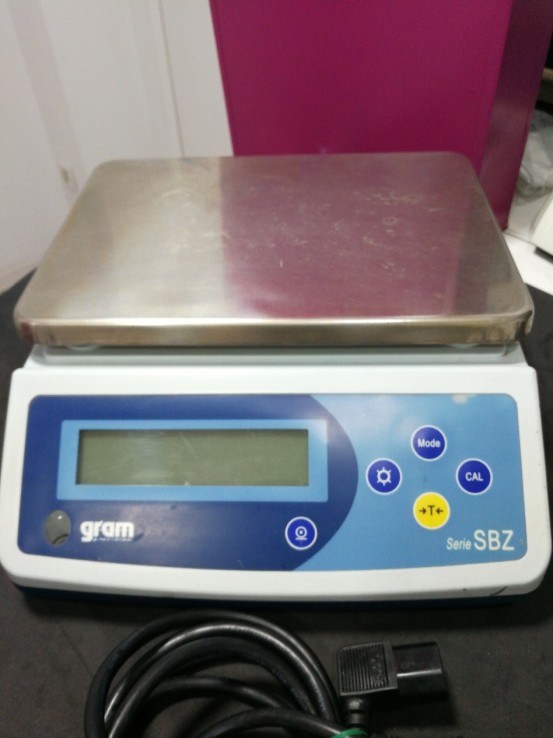 6-6-149292-1-Bascula GRAM Serie SBZ (Joyeria) 