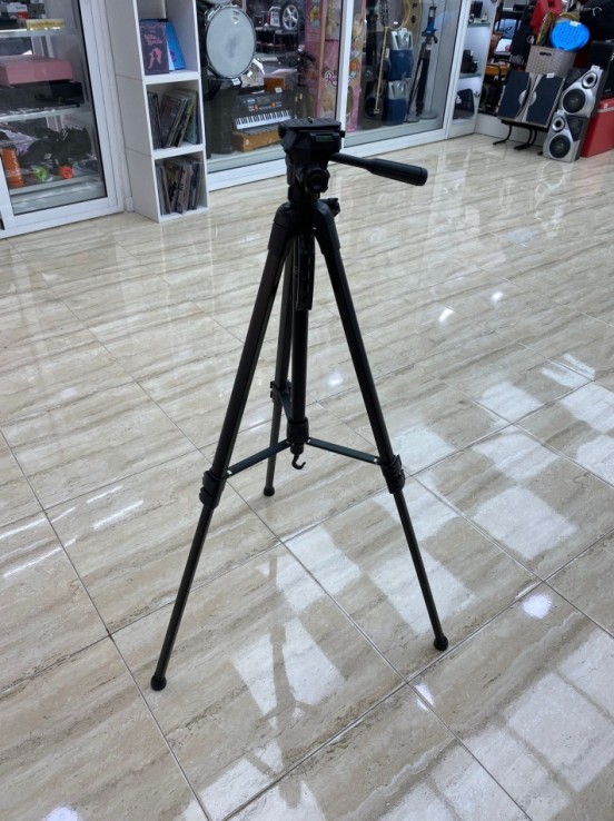 8-8-76992-3-Tripode VANCO 