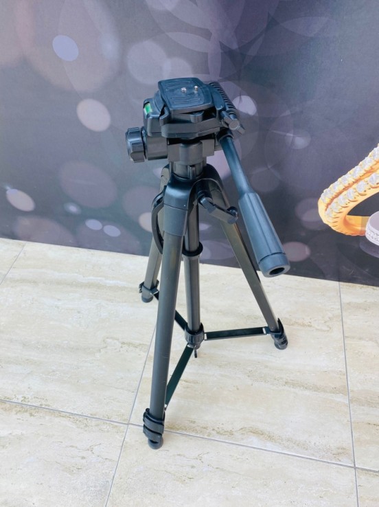 8-8-76992-6-Tripode VANCO 