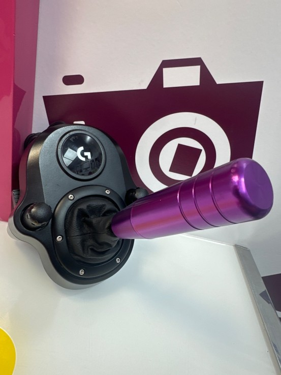 9-9-76644-6-Volante Pc logitech G29