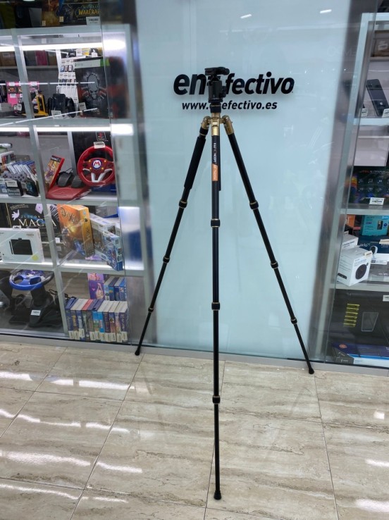 8-8-76991-4-Tripode KF Concept KF-TM2534