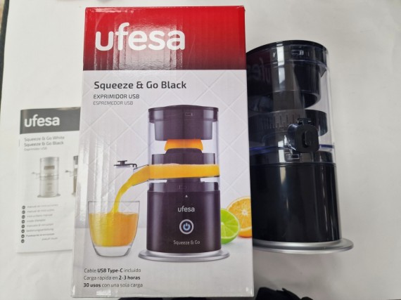 1-1-270718-1-Exprimidor Citricos Ufesa Squeeze Go Black 