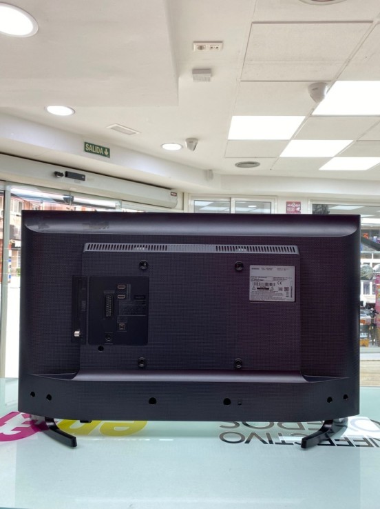 8-8-77013-3-Televisor LED Samsung UE32J4000AW