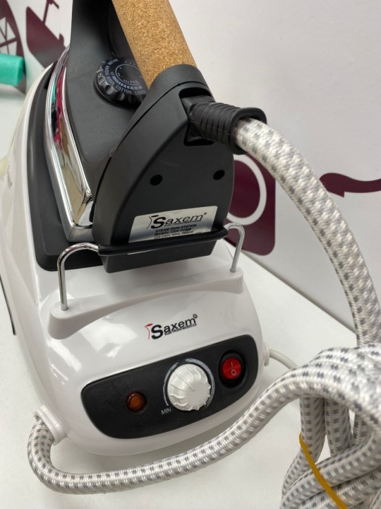8-8-77027-6-Plancha Vapor Saxem CEA-YC688 2600w