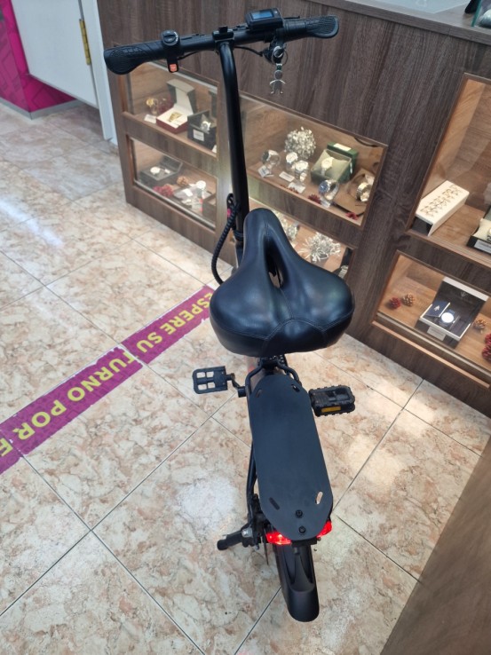 1-1-270785-4-Bicicleta Electrica Mini Roja Negra Y1S