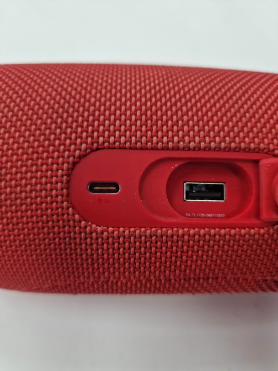 1-1-270798-4-Altavoces HiFi JBL Charge 5 Rojo