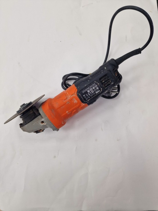 1-1-269255-3-Radial Black And Decker Adbeg 115 760W