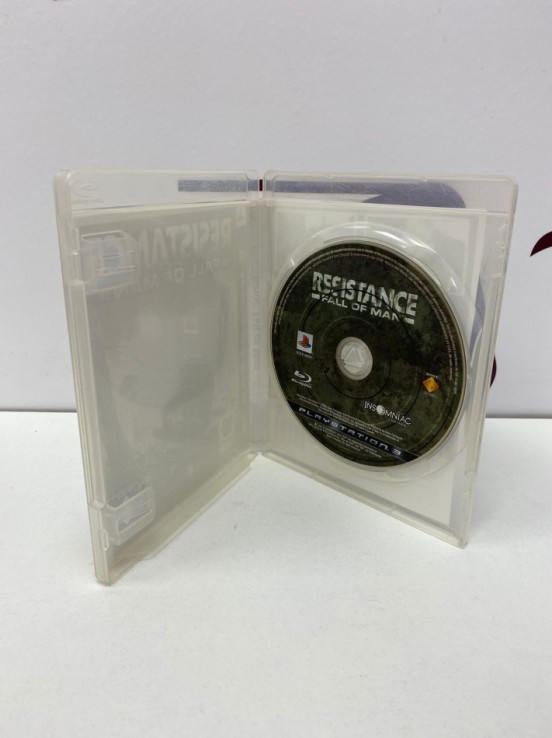 8-8-67921-2-Resistance: Fall of Man 