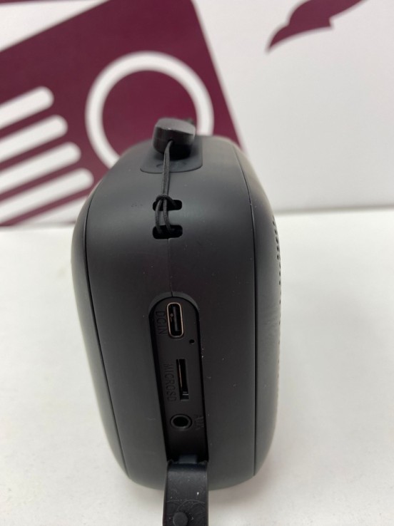 8-8-77142-4-Altavoces Fresh 'n Rebel Rockbox Bold XS. 