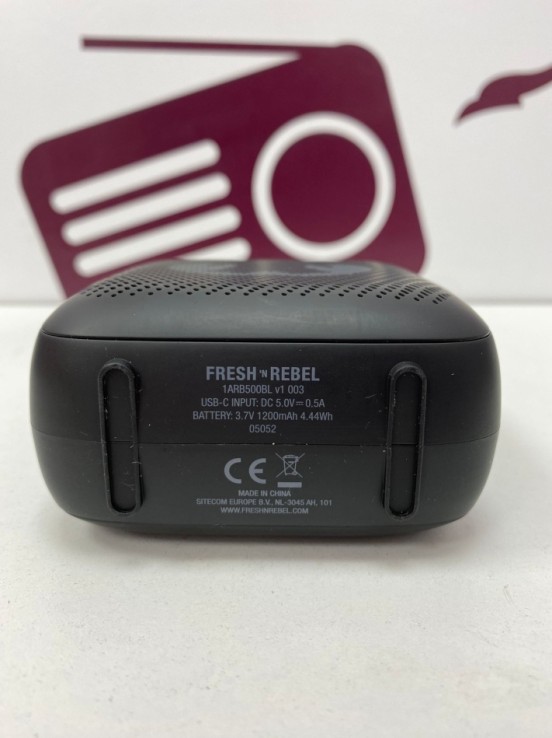 8-8-77142-5-Altavoces Fresh 'n Rebel Rockbox Bold XS. 