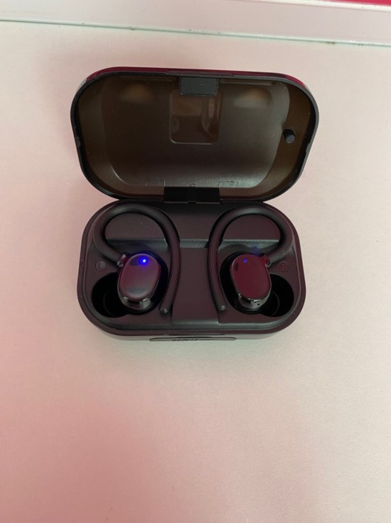 8-8-77165-2-Auriculares Q53