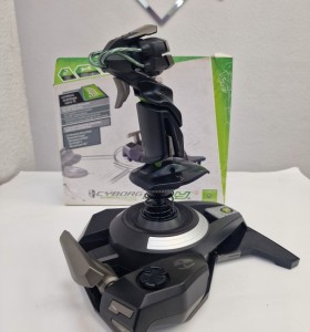 1-1-270818-1-Accesorio Xbox 360 Joystick Cyborg FLY 9