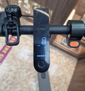 1-1-270811-1-Patinete Xiaomi Essential 2