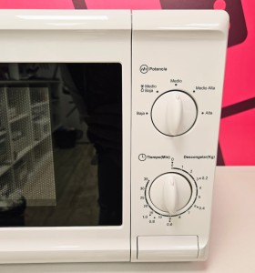 8-8-74814-1-Microondas Svan svmw700 (Sin plato) 2