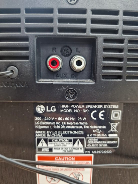 1-1-269318-4-Sonido Torre LG RK-1