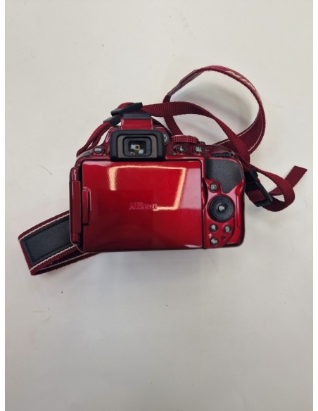 1-1-269282-4-Cámara digital réflex Nikon D5300 Roja 3 Baterias