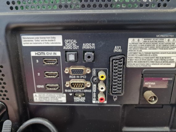 1-1-270851-3-Televisor LED LG 32LE4500