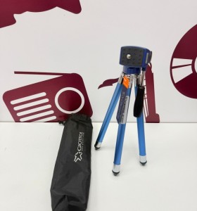 8-8-77195-1-Tripode Giottos Azul