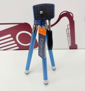 8-8-77195-1-Tripode Giottos Azul 2