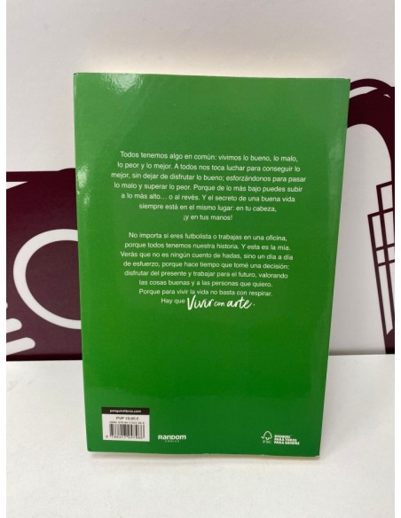 8-8-77263-2-Libro Vivir con arte