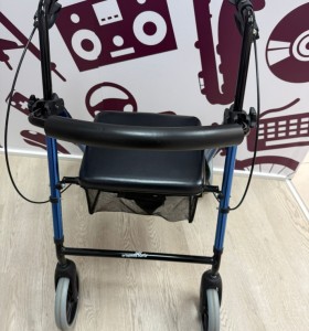 9-9-76717-1-Andador Hércules Mobilic 