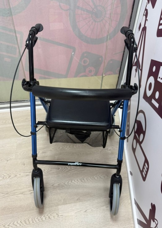 9-9-76717-3-Andador Hércules Mobilic 