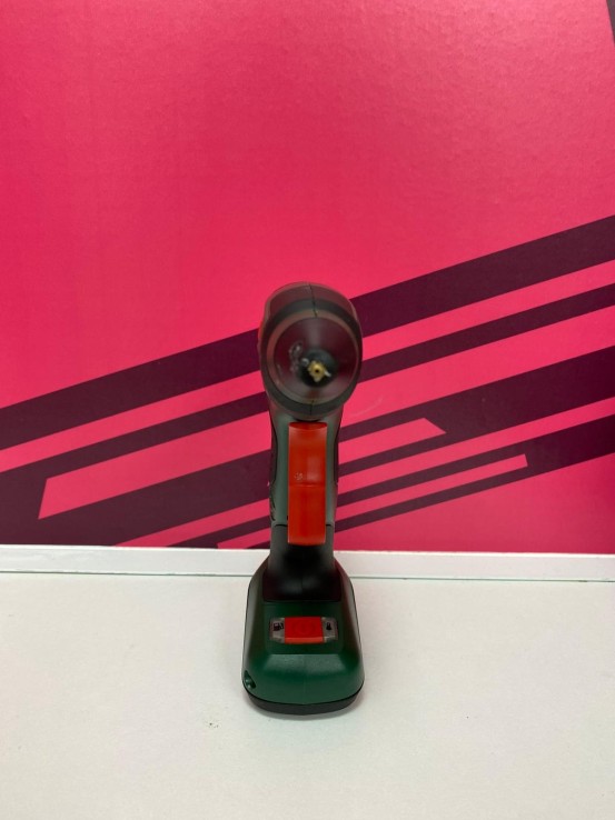 8-8-77288-3-Pistola Silicona Bosch