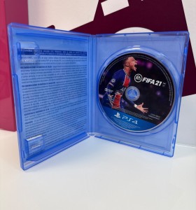 9-9-76823-1-Videojuego PS4 fifa 21 2