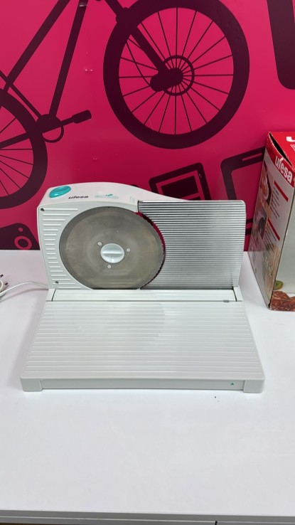 7-7-86294-2-Cortafiambres Ufesa CF7691