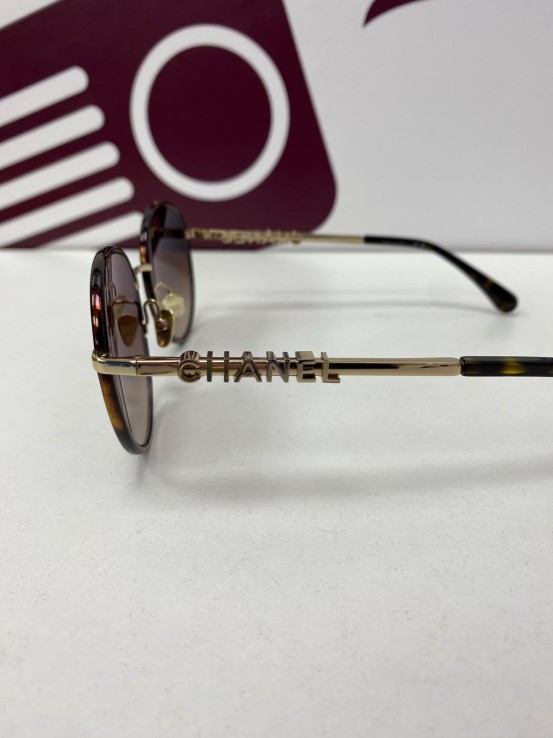 8-8-77322-4-Gafas De Sol Señora CHANEL 4282