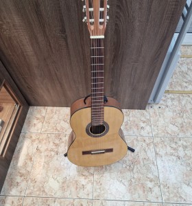 1-1-271059-1-Guitarra Clasica Admira Alba