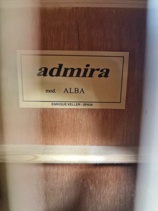 1-1-271059-3-Guitarra Clasica Admira Alba
