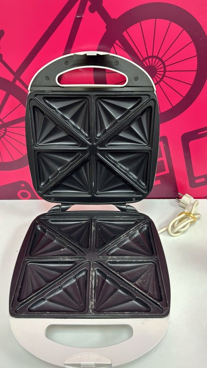 7-7-86295-2-Sandwichera Jata 