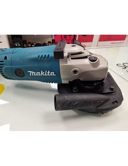 6-6-166756-2-Radial Makita Ga9020r 2200w