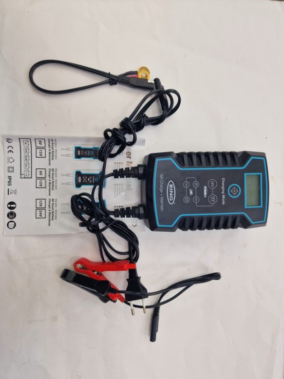 1-1-270906-1-Equipamiento Taller Cargador De Baterias Ring SMART A6