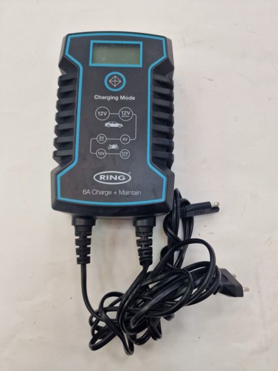 1-1-270906-3-Equipamiento Taller Cargador De Baterias Ring SMART A6