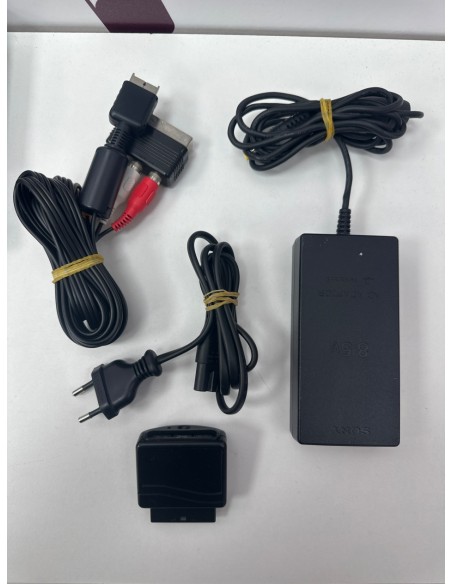 8-8-77345-2-Consola PS2 SCPH-75004