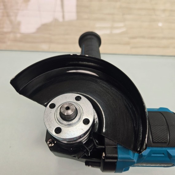 8-8-75409-5-Taladro A Bateria YOFIDRA HL 18-128VF 2 BATERÍAS 388VF