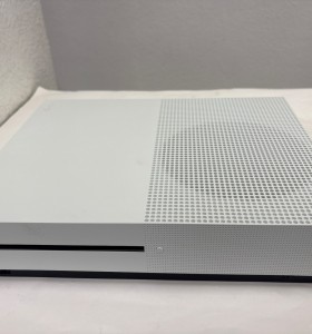 1-1-271122-1-Consola Xbox One S 1Tb 2