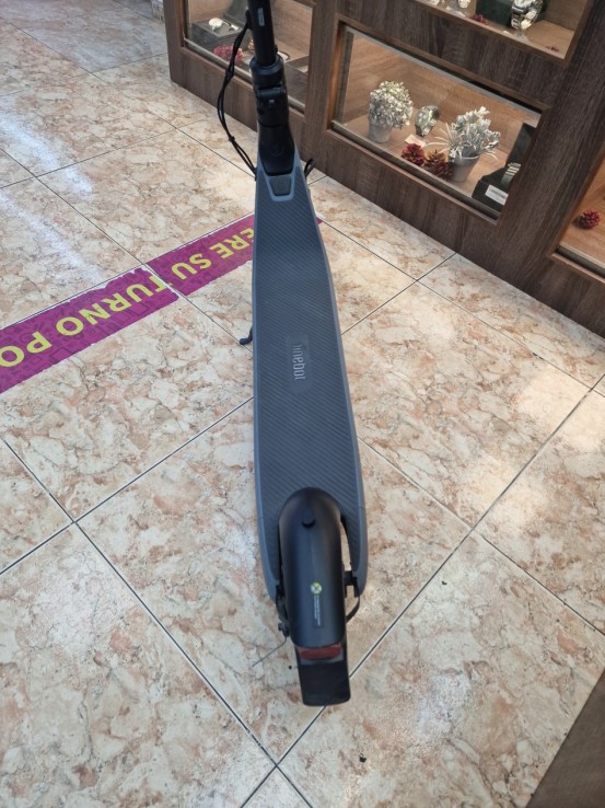 1-1-270960-3-Patinete Ninebot 