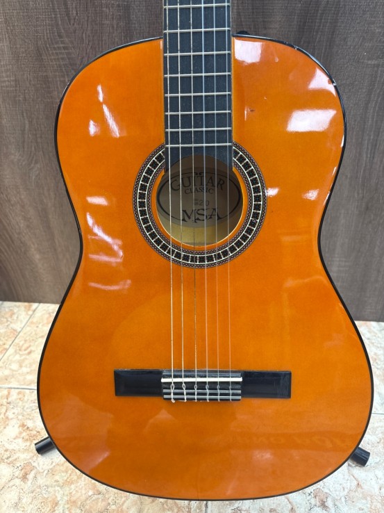 1-1-270984-2-Guitarra Clasica Msa C20